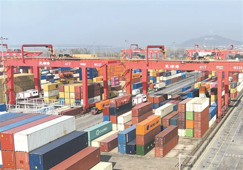 英科醫(yī)療假期不打烊，集裝箱出海搶單忙